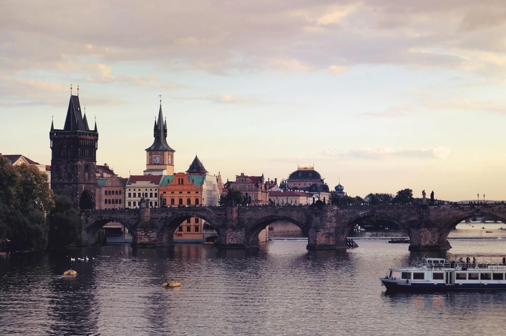 פראג Helen Homestay Vysehrad מראה חיצוני תמונה